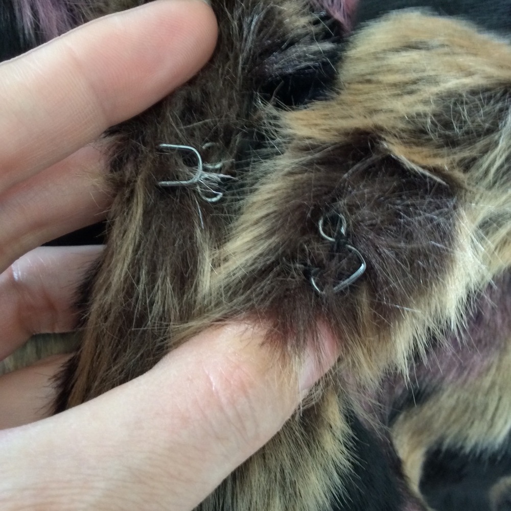 💜NWOT BAR III FAUX FUR COAT💜 - Picture 6 of 7